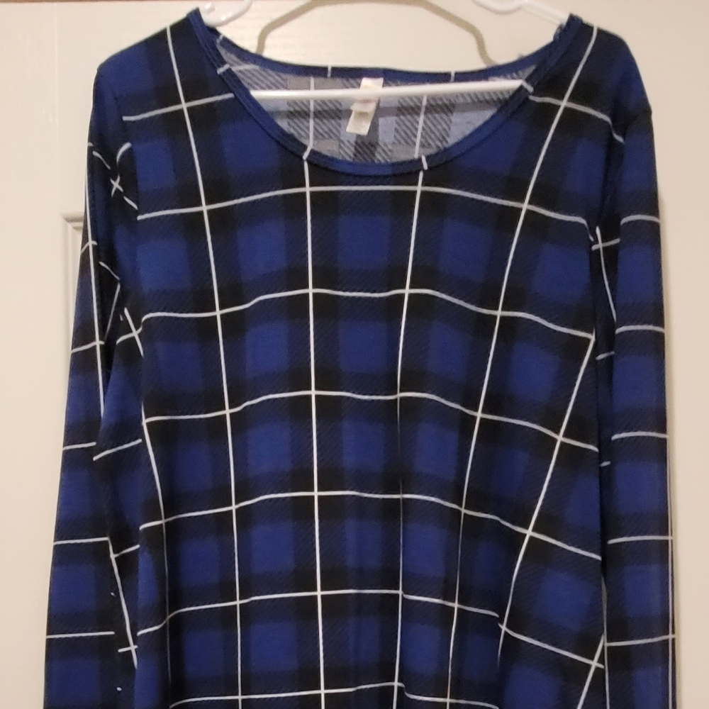 2XL Lularoe long sleeved top